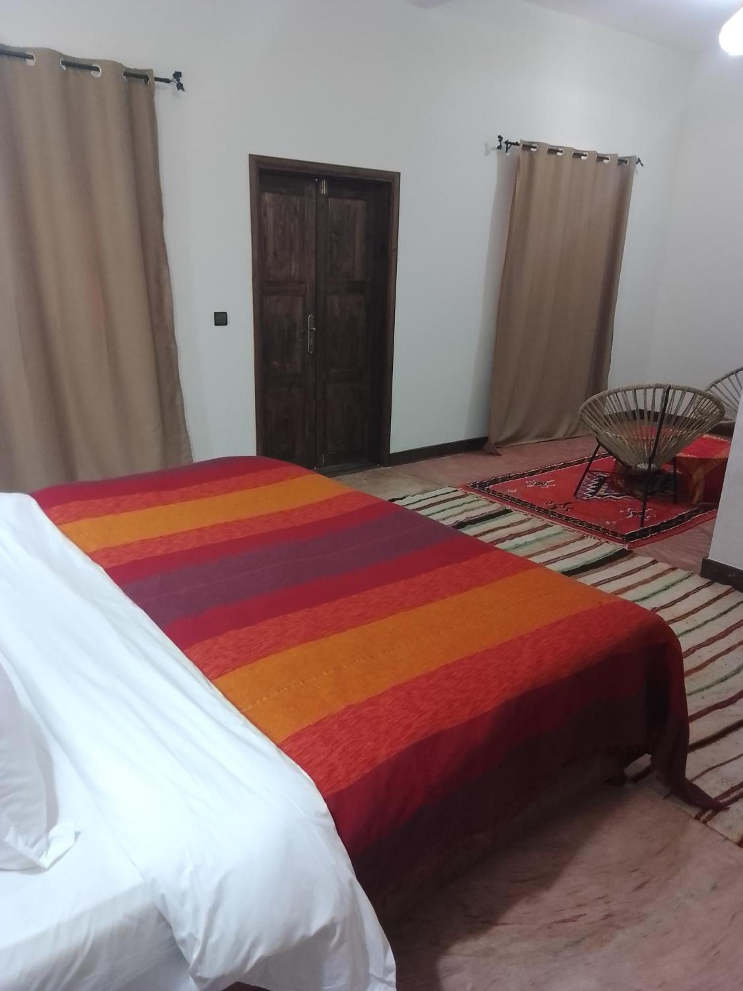 Kasbah Dar Bahnini Hostel Skoura Kültér fotó