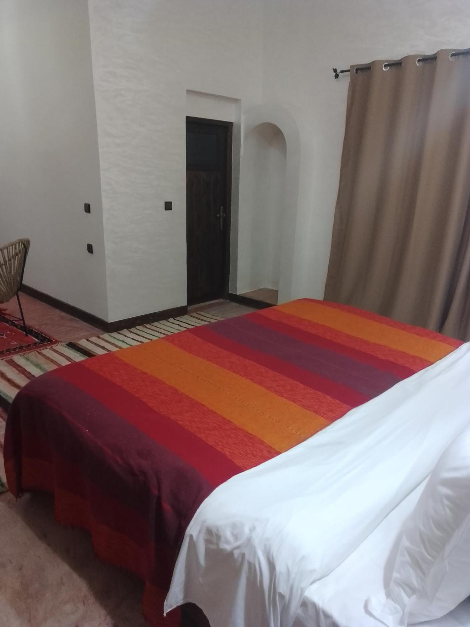 Kasbah Dar Bahnini Hostel Skoura Kültér fotó