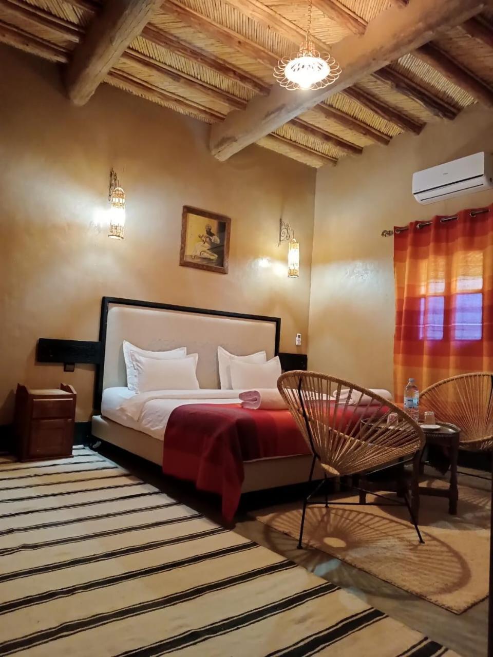 Kasbah Dar Bahnini Hostel Skoura Kültér fotó