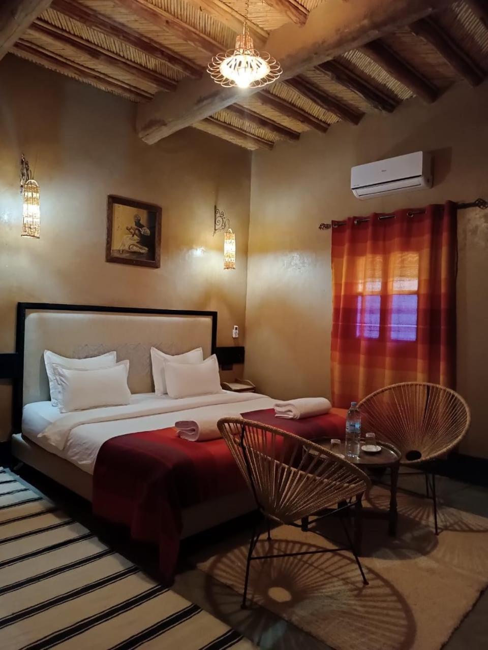 Kasbah Dar Bahnini Hostel Skoura Kültér fotó