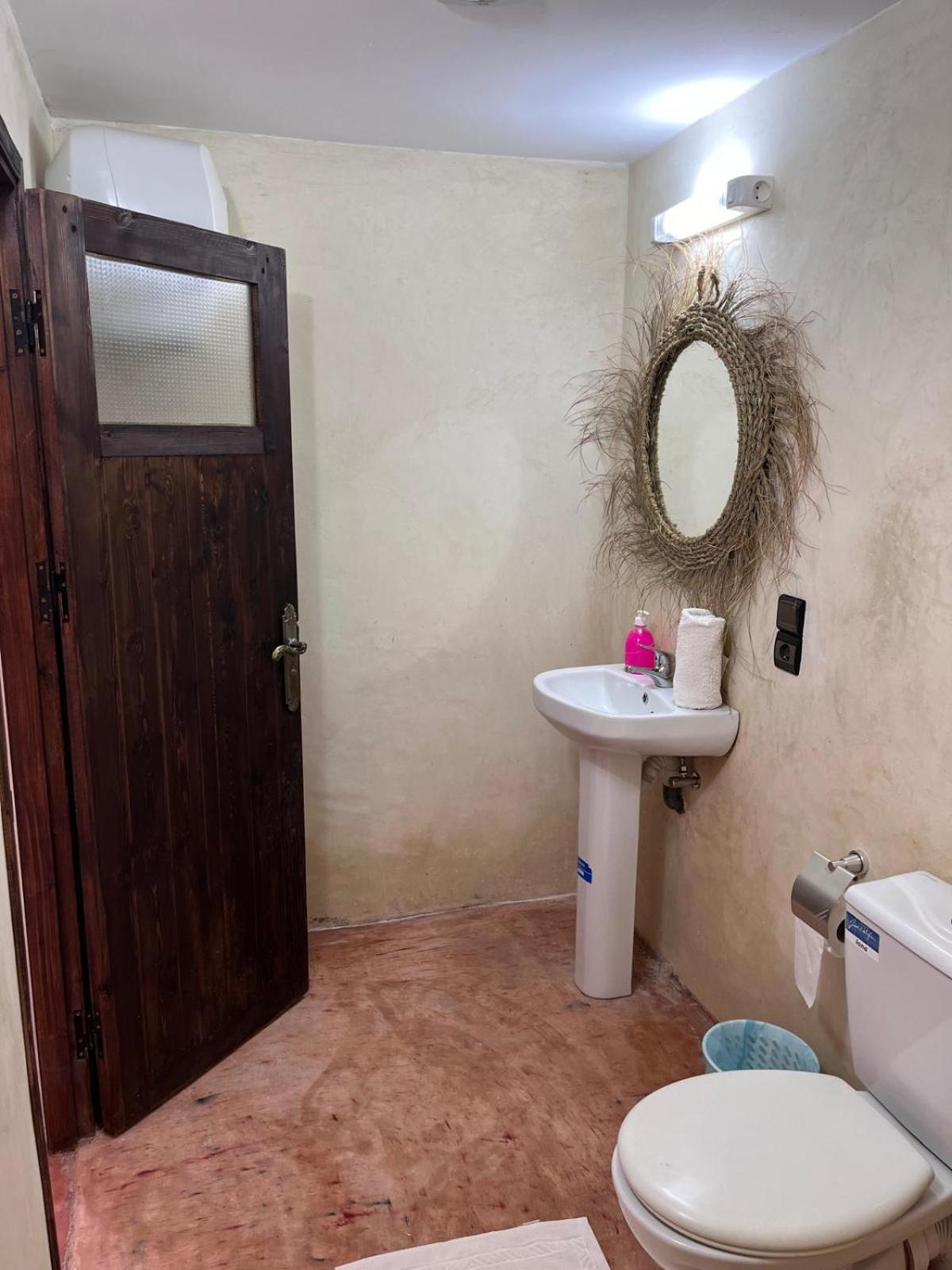 Kasbah Dar Bahnini Hostel Skoura Kültér fotó